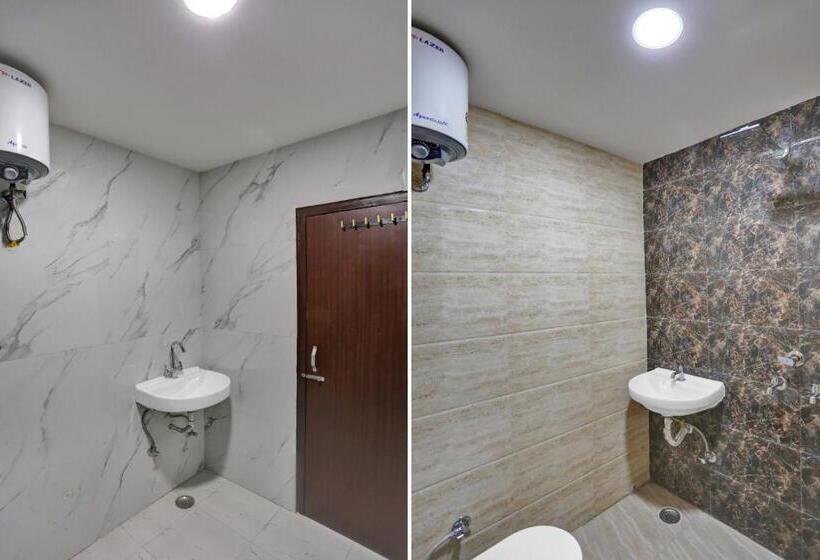 Отель Collection O Sky