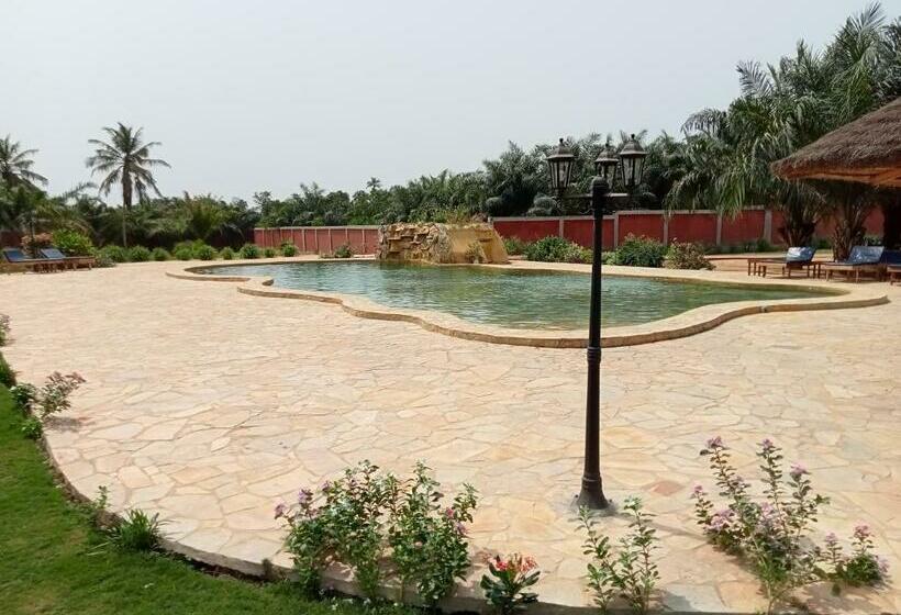 فندق Domaine De La Palmeraie Ouidah