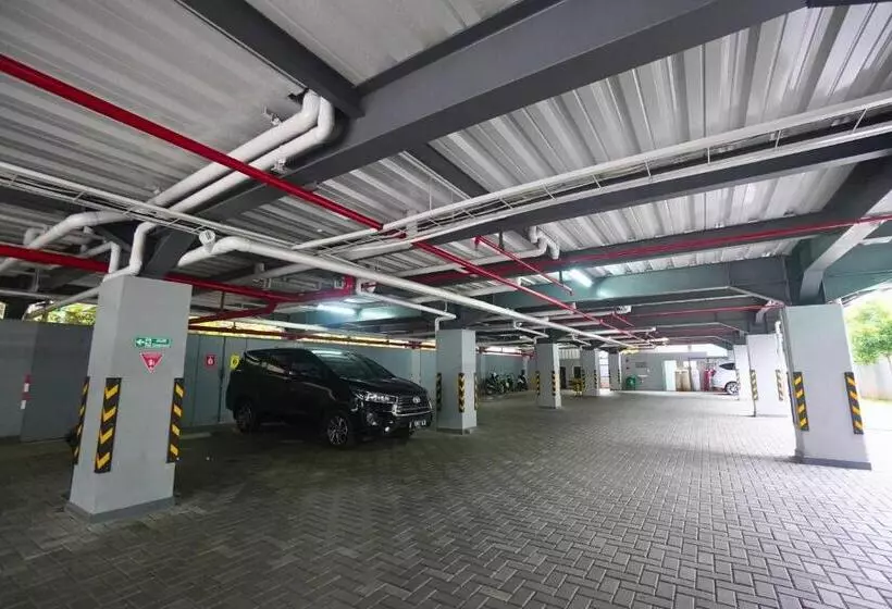 Front One Hotel Pasir Koja Bandung