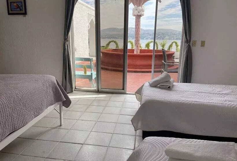 Hotelli Marina Palace Teques