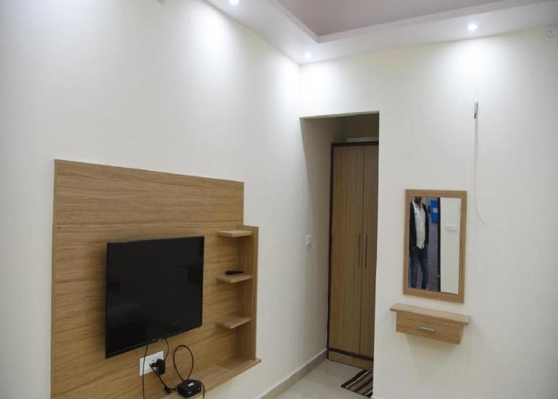 فندق Park View, Rohtak