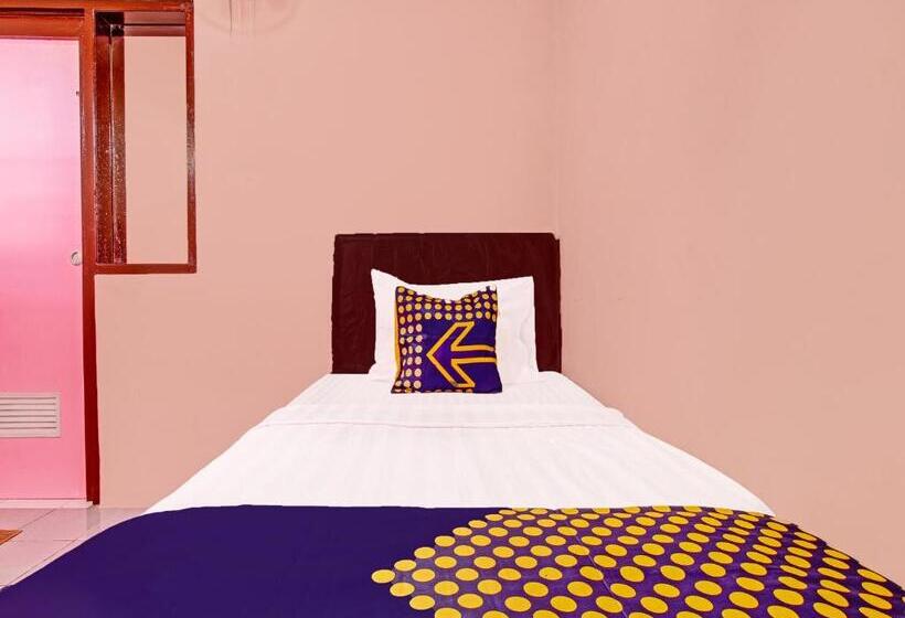 Otel Spot On 91932 Guest House Mustika Syariah