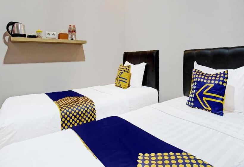 Otel Spot On 91932 Guest House Mustika Syariah