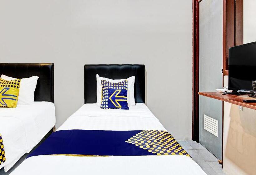 Otel Spot On 91932 Guest House Mustika Syariah