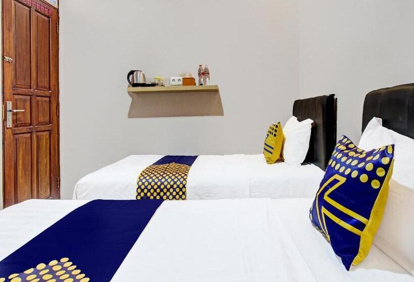 Otel Spot On 91932 Guest House Mustika Syariah
