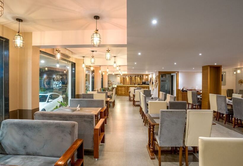 Hotel Vagator Downtown