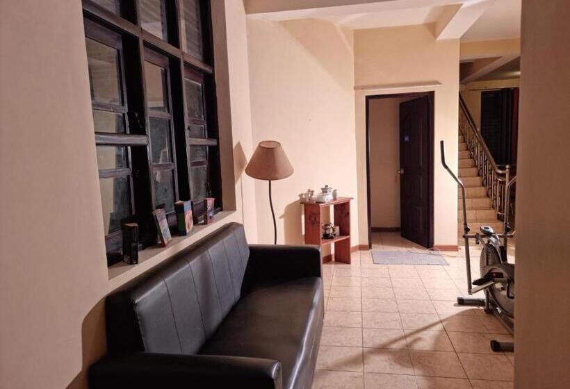 בית מלון כפרי Victory Colombo