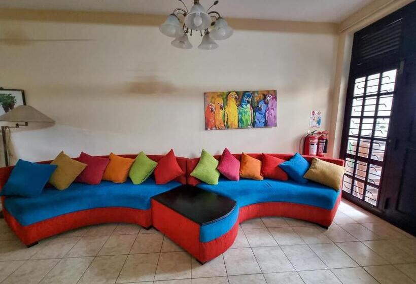 בית מלון כפרי Victory Colombo