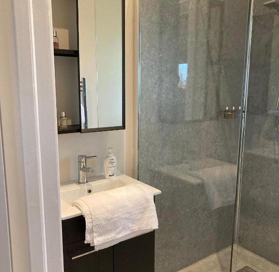 ペンション Clara Lodge