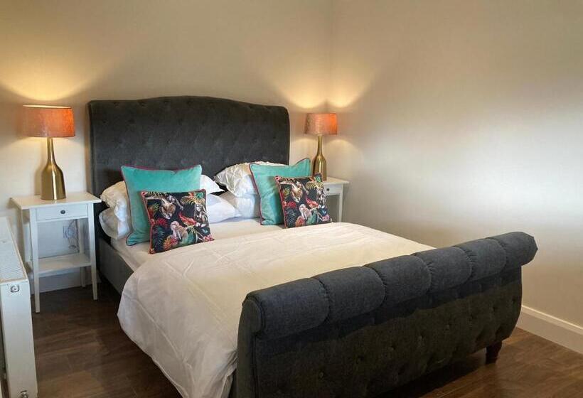 ペンション Clara Lodge