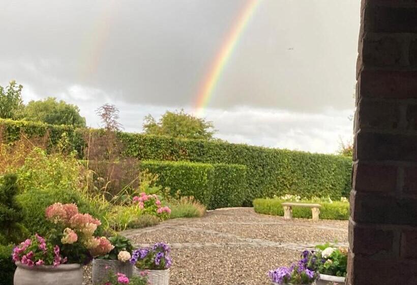 ペンション Clara Lodge