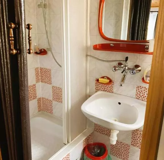 Majatalo Penzión Alex