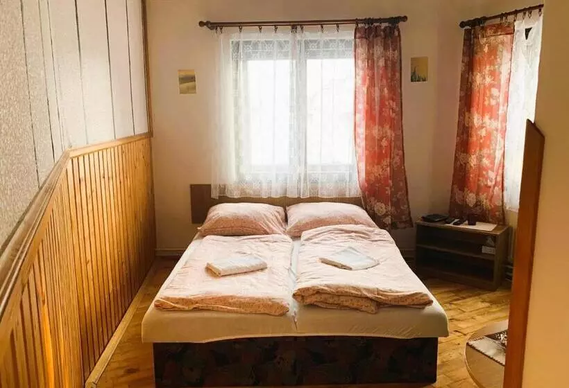 Majatalo Penzión Alex