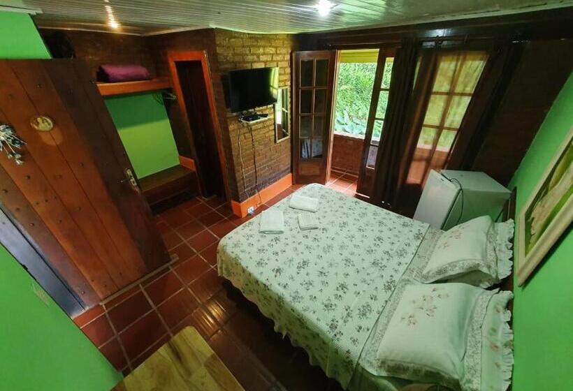 بنسيون Pousada Donna Rose