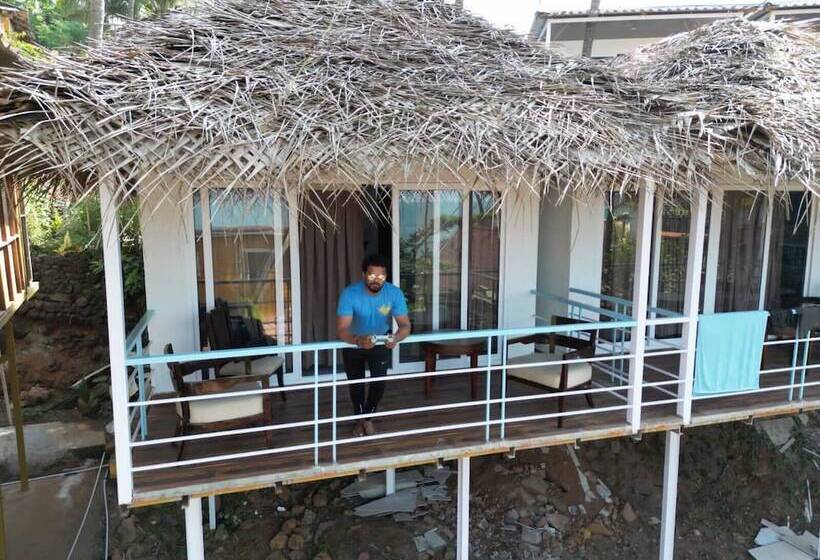 리조트 Grand Sea Shades Goa