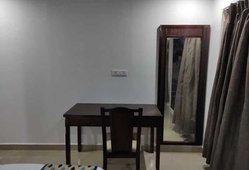 리조트 Grand Sea Shades Goa