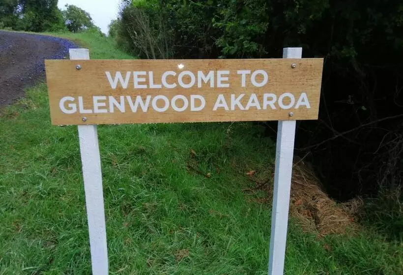 Aamiaismajoitus (B&B) Glenwood Akaroa Bush Retreat   Kanuka Hut