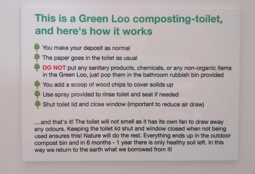 צימר Glenwood Akaroa Bush Retreat   Kanuka Hut