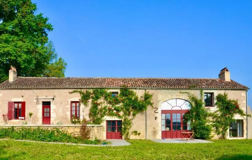 ベッドアンドブレックファースト Les Chambres Du Vallon