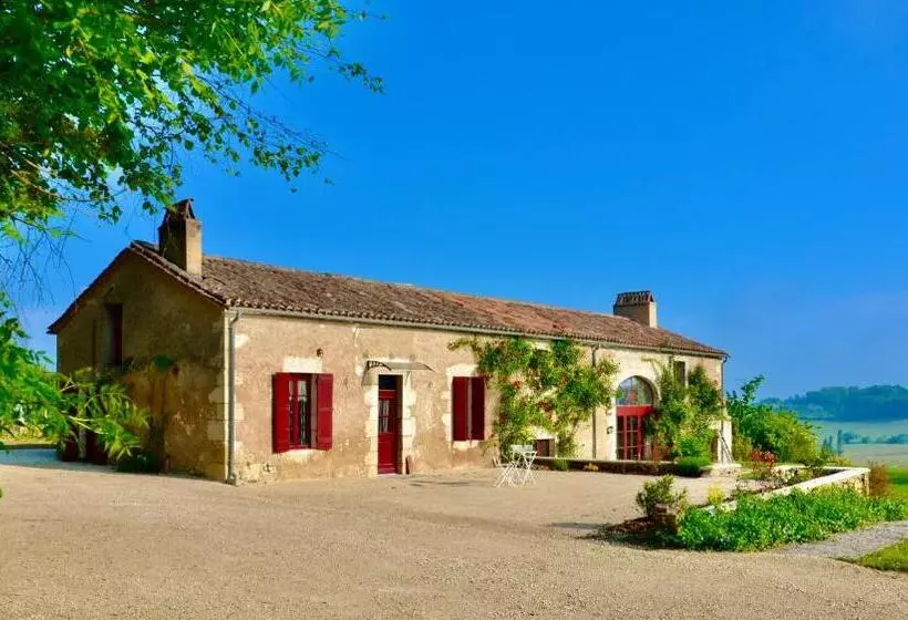 ベッドアンドブレックファースト Les Chambres Du Vallon