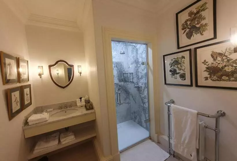 Aamiaismajoitus (B&B) Summergrove House