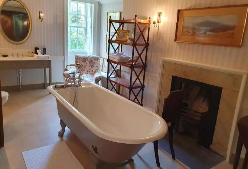 Aamiaismajoitus (B&B) Summergrove House