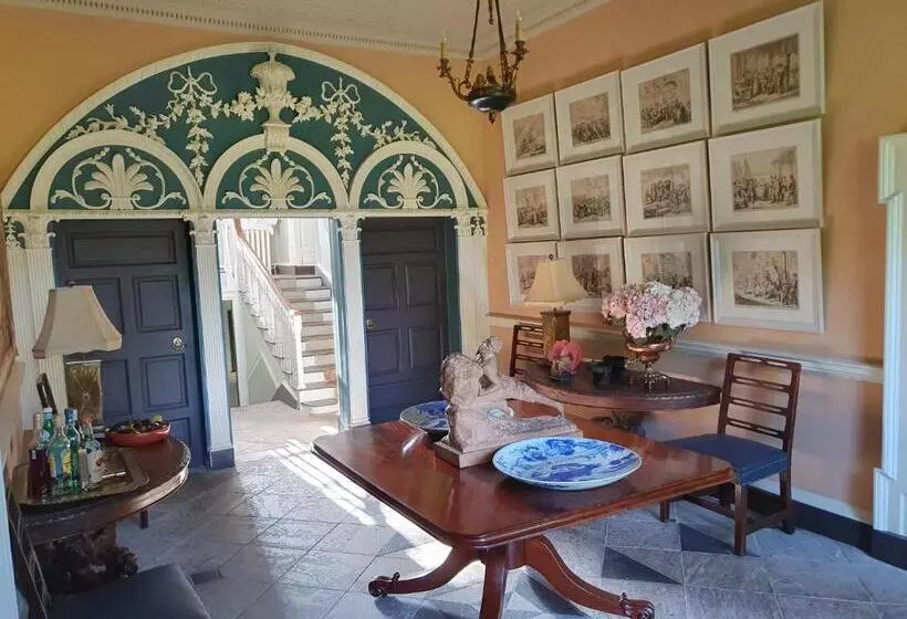 Aamiaismajoitus (B&B) Summergrove House