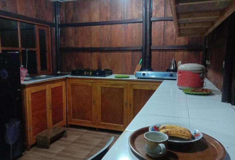 Home Stay Wolokoro Ecotourism