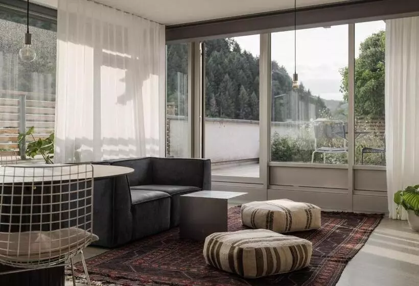 Hotelli Artbau Design