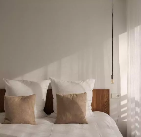 Hotelli Artbau Design