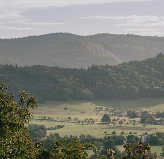 ホテル Artbau Design