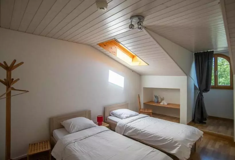 ホテル Auberge De La Couronne