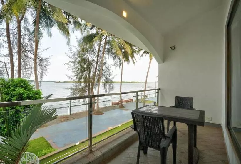 ホテル Blu Missel By The River