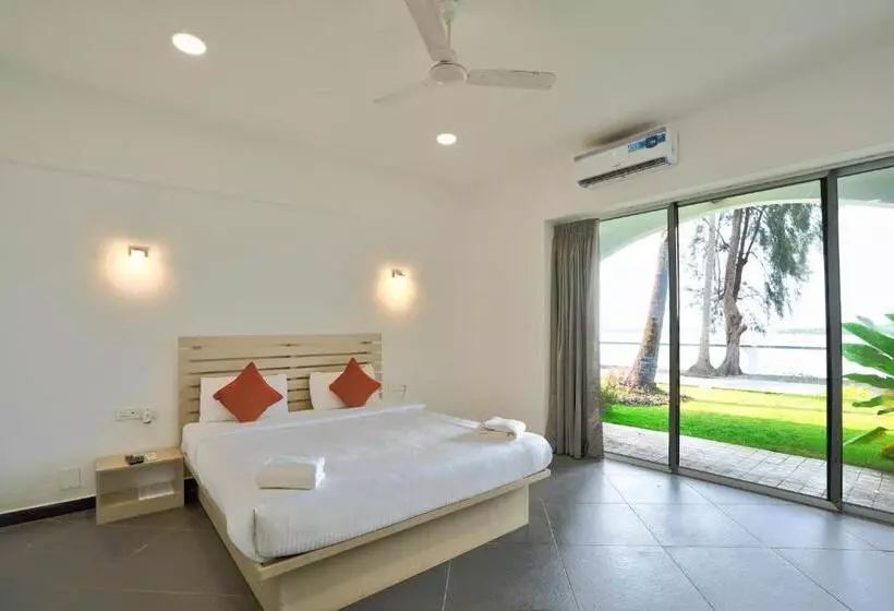 ホテル Blu Missel By The River