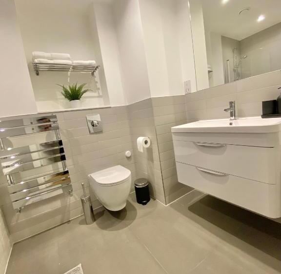 Hotel a Capsule Goodwin St