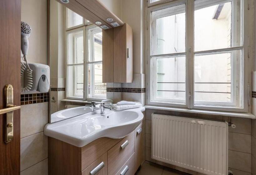 בית מלון כפרי Elit Boutique Rooms  Best Location by bqa