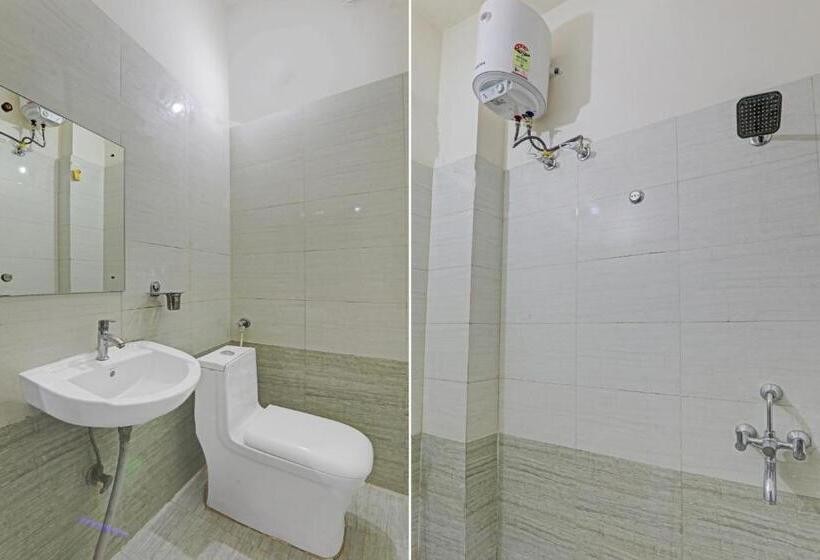 호텔 Flagship Sana Guest House Near Chaudhary Charan Singh International Airport