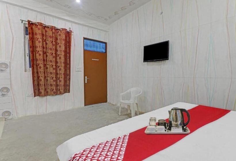 호텔 Flagship Sana Guest House Near Chaudhary Charan Singh International Airport