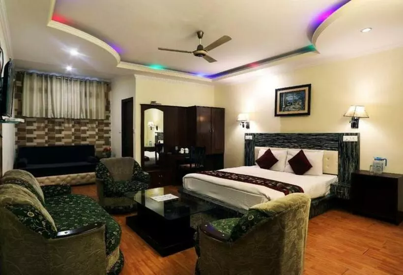 ホテル Goroomgo Avone Nainital