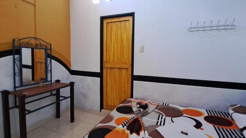 Hotel Plaza Confort Inn