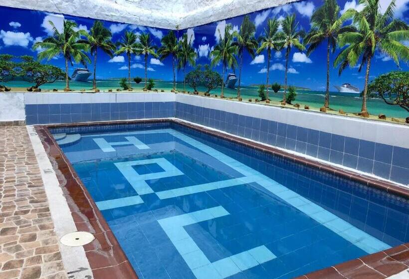 Hotel Plaza Confort Inn