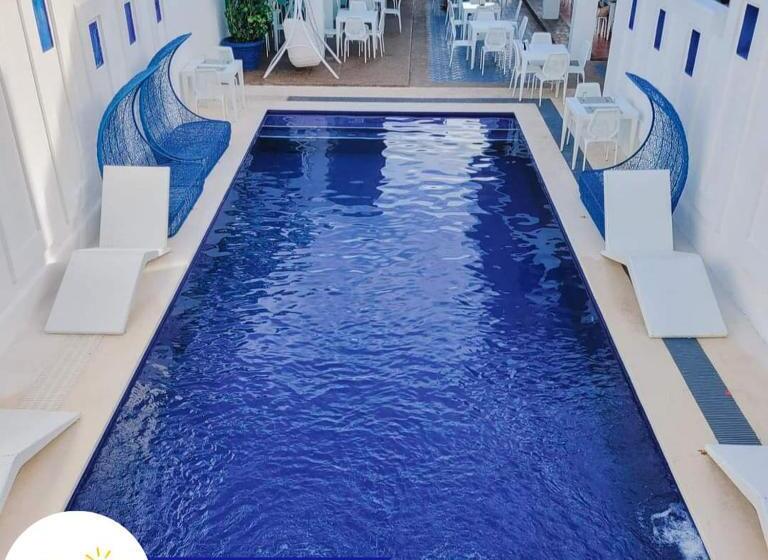 هتل Ruhe Suites Coron