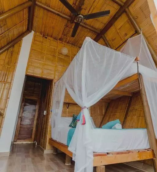 Hotelli Uuttaaka Eco