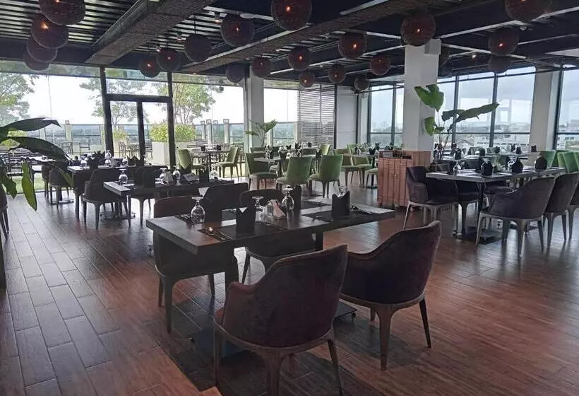 ホテル Viluxey City