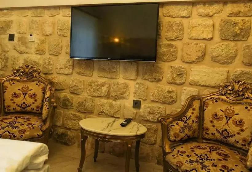 هتل Zerzevan