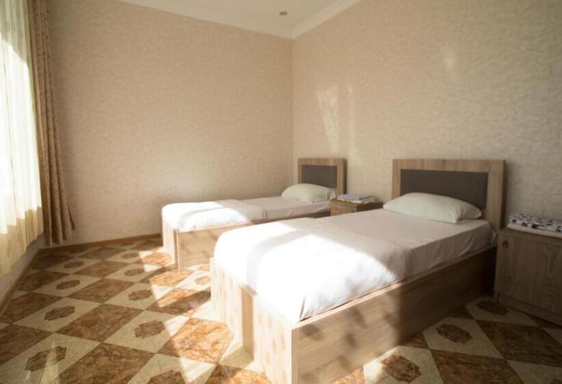 Pension (Hôtel basse catégorie) Bagrat Guest House