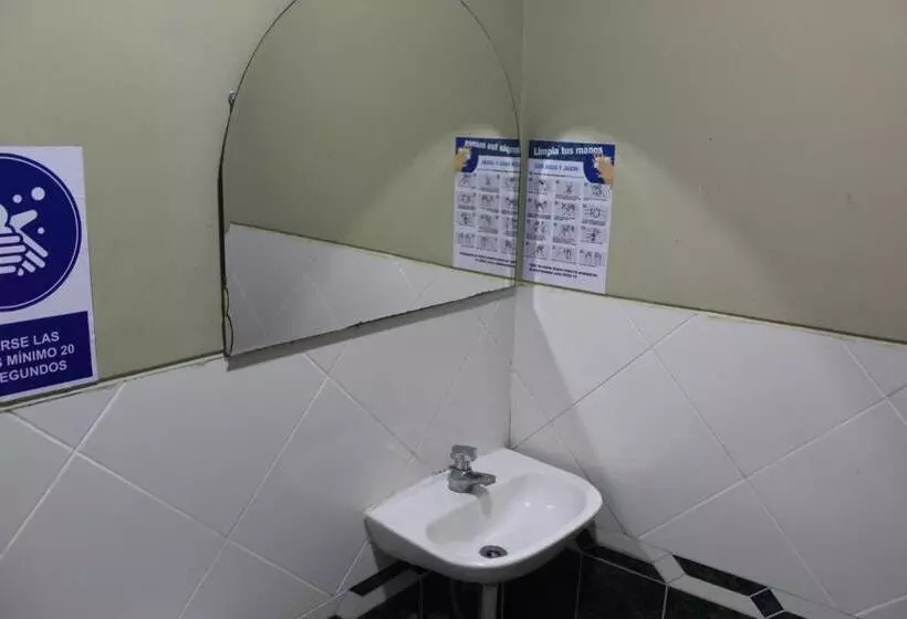 Majatalo Caribe Azul