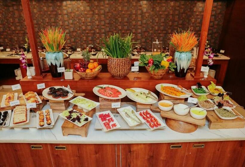 Regenta Inn Greater Noida, 15 Mins To India Expo Mart