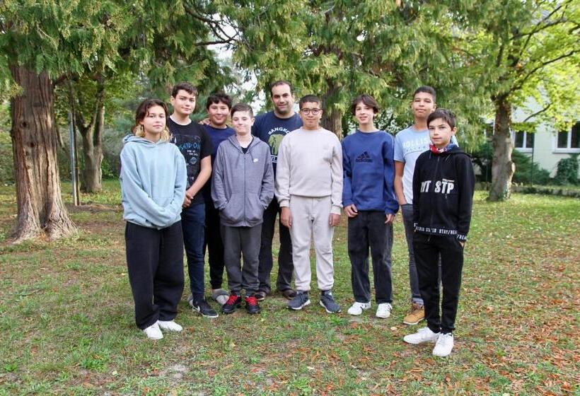 הוסטל Auberge De Jeunesse