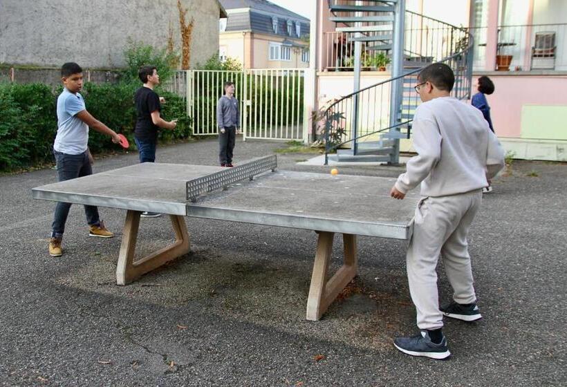 הוסטל Auberge De Jeunesse